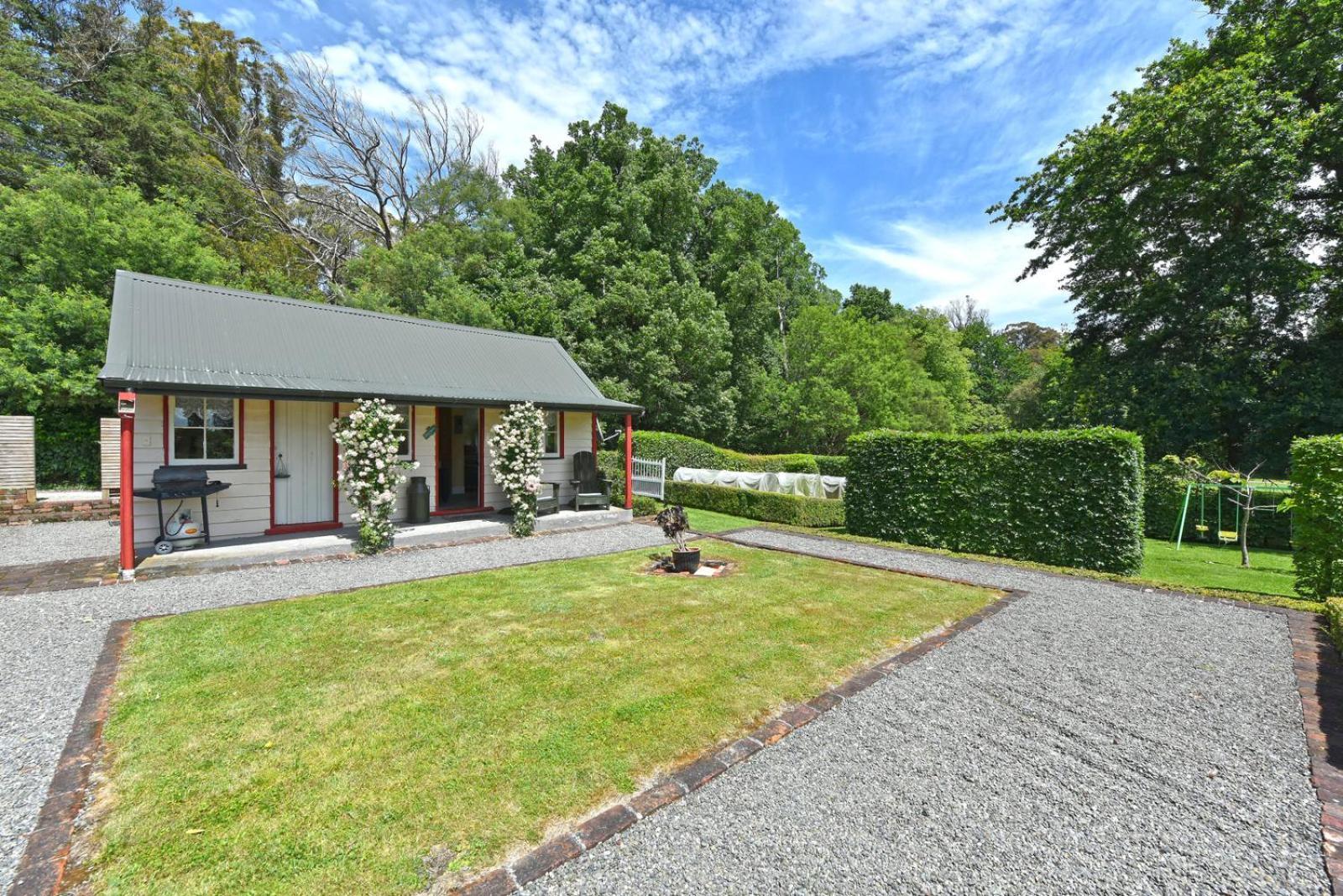 India House & Ica Whare In Whareama, Nr Riversdale Beach Kültér fotó